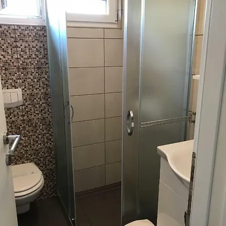 Lesjak Punat